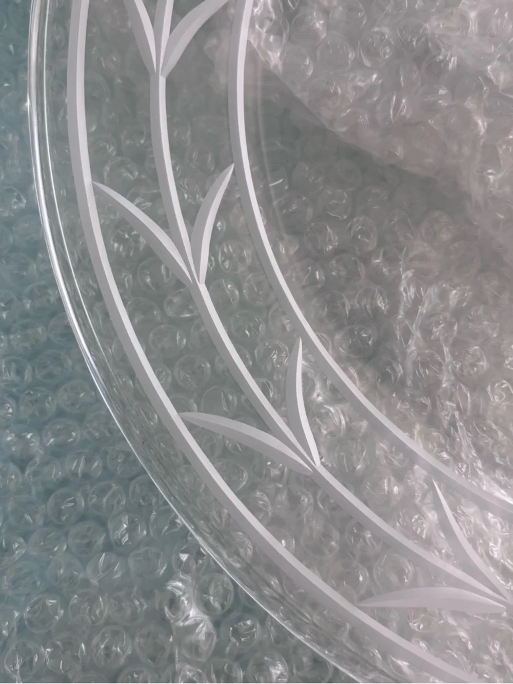 Tiffany & Co. Etched Chrystal Glass Platter with Tiffany Blue Box - Picture 2 of 10